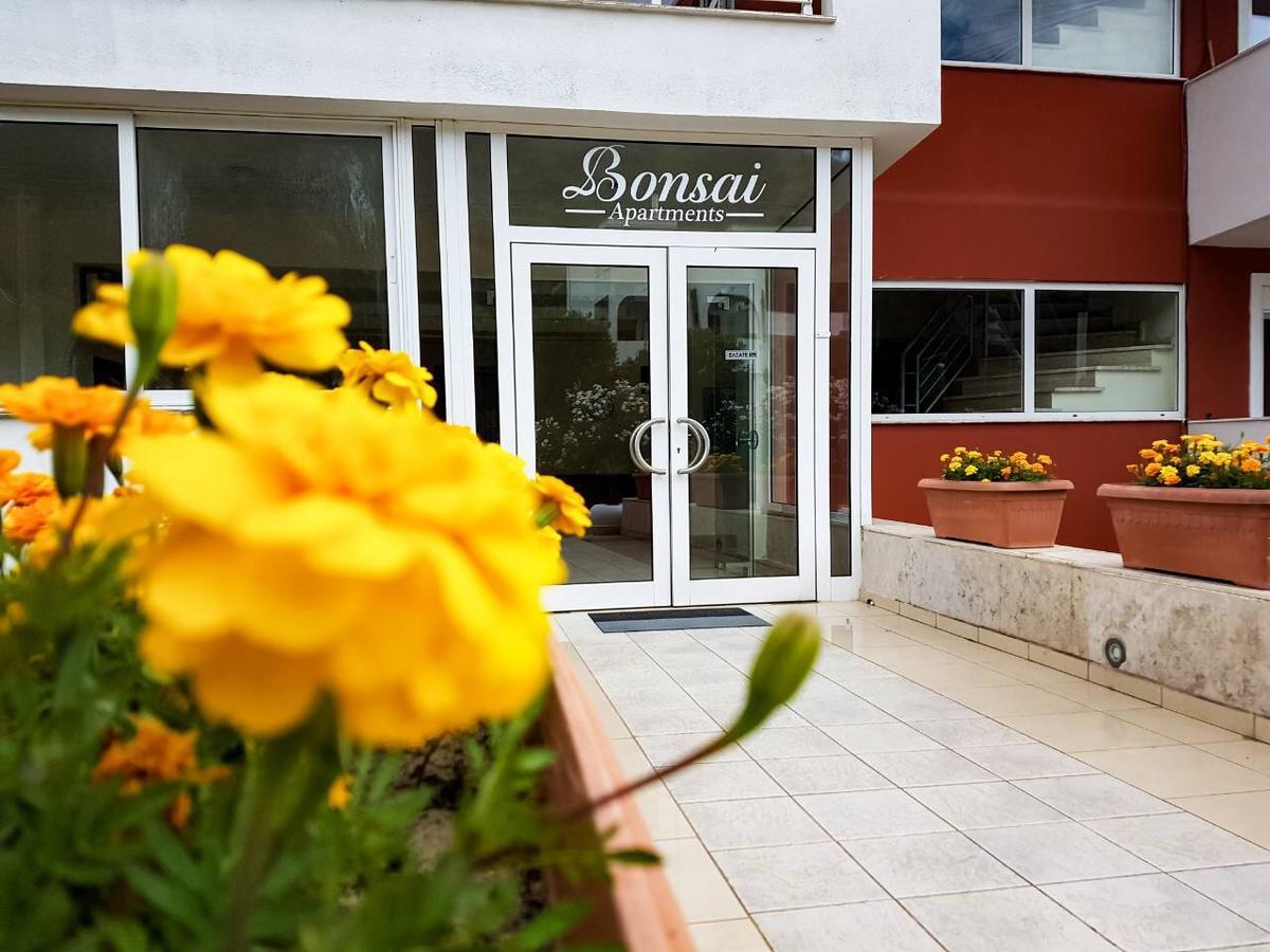 Bonsai Apartments Moles Kalyves Exteriör bild